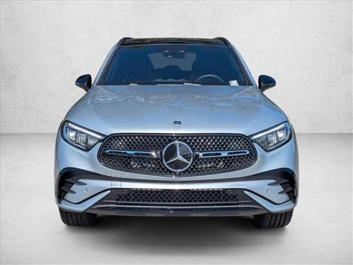 2026 Mercedes-Benz GLC 300 4MATIC