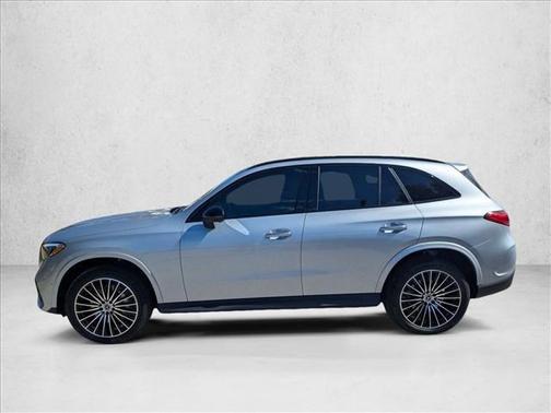 2026 Mercedes-Benz GLC 300 4MATIC