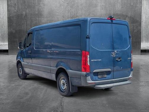 2021 Mercedes-Benz Sprinter 1500 Standard Roof I4