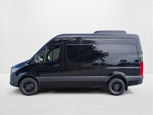 2025 Mercedes-Benz Sprinter 2500 Standard Roof