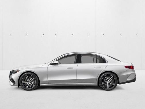 MANUFAKTUR Moonlight White Metallic 2026 Mercedes-Benz E-Class 4MATIC