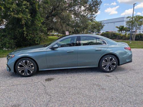 Verde Silver Metallic 2027 Mercedes-Benz E-Class E 350