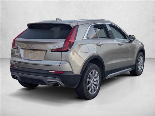 2022 Cadillac XT4 Premium Luxury