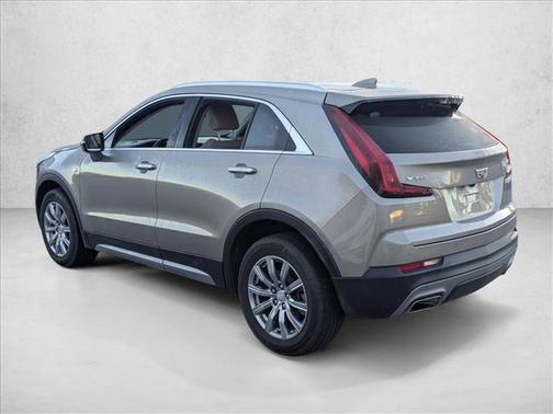 2022 Cadillac XT4 Premium Luxury