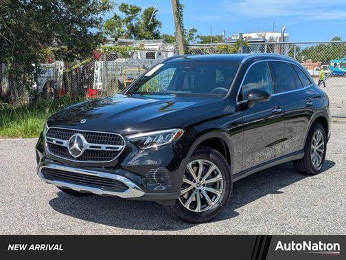 2025 Mercedes-Benz GLC 300 Base