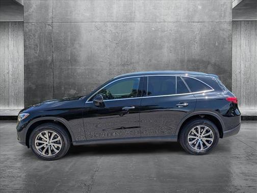 2025 Mercedes-Benz GLC 300 Base
