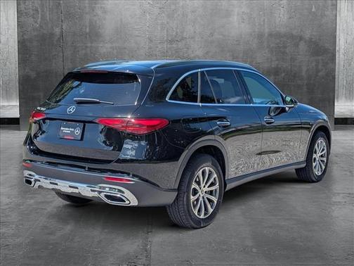 2025 Mercedes-Benz GLC 300 Base