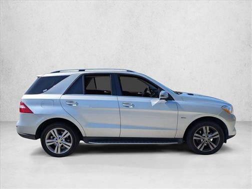 2012 Mercedes-Benz M-Class 4MATIC