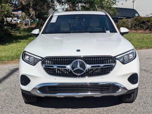 2025 Mercedes-Benz GLC 300 Base
