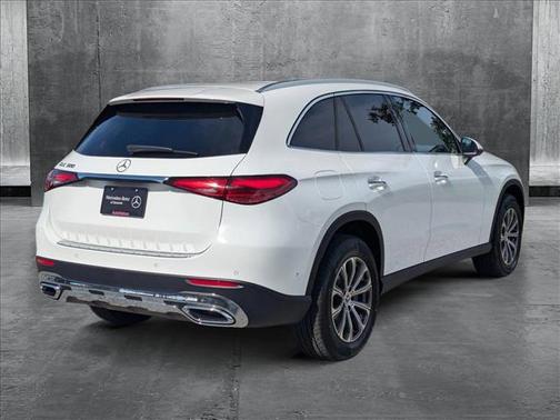 2025 Mercedes-Benz GLC 300 Base