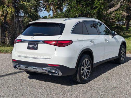 2025 Mercedes-Benz GLC 300 Base