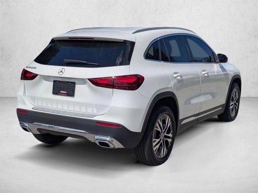 Polar White 2026 Mercedes-Benz GLA 250 4MATIC