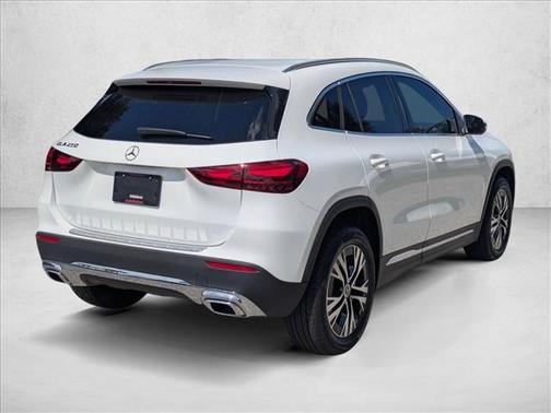 Polar White 2026 Mercedes-Benz GLA 250 4MATIC