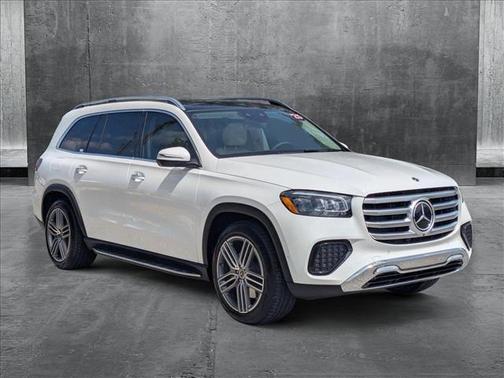2025 Mercedes-Benz GLS 450 4MATIC