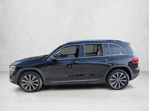 Night Black 2022 Mercedes-Benz GLB 250 4MATIC