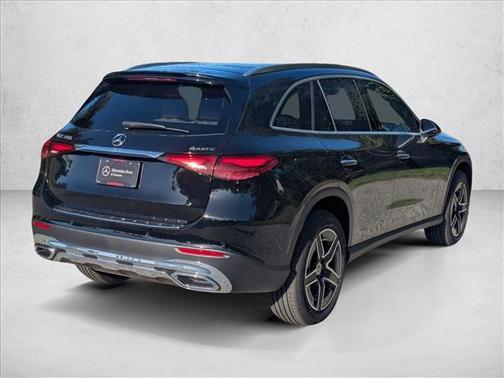 2026 Mercedes-Benz GLC 300 4MATIC