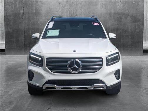 2025 Mercedes-Benz GLB 250 4MATIC