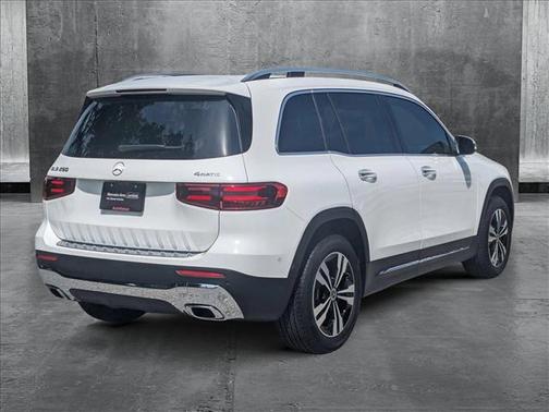 2025 Mercedes-Benz GLB 250 4MATIC