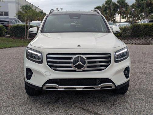 2025 Mercedes-Benz GLB 250 4MATIC
