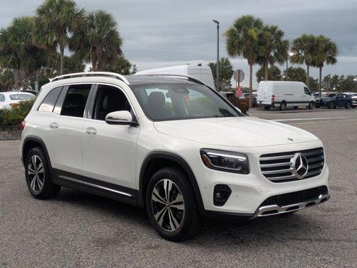 2025 Mercedes-Benz GLB 250 4MATIC