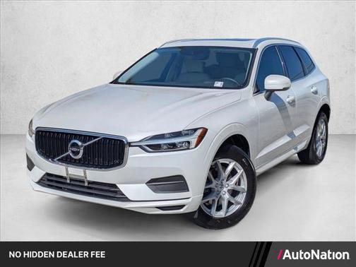 Crystal White Pearl Metallic 2019 Volvo XC60 T5 Momentum