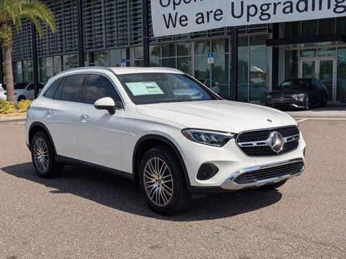 2026 Mercedes-Benz GLC 300 4MATIC