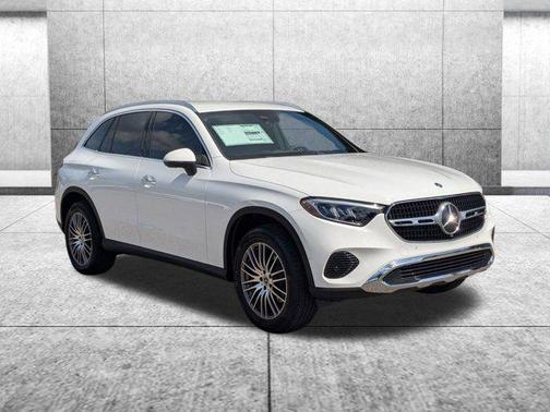 2026 Mercedes-Benz GLC 300 4MATIC