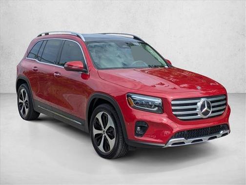 MANUFAKTUR Patagonia Red Metallic 2026 Mercedes-Benz GLB 250 Base