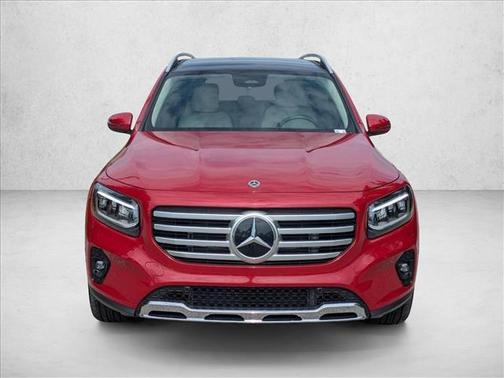 MANUFAKTUR Patagonia Red Metallic 2026 Mercedes-Benz GLB 250 Base