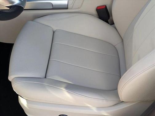 2026 Mercedes-Benz GLB 250 Base