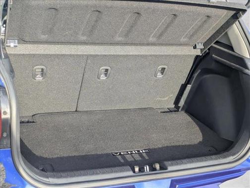 2022 Hyundai VENUE Limited