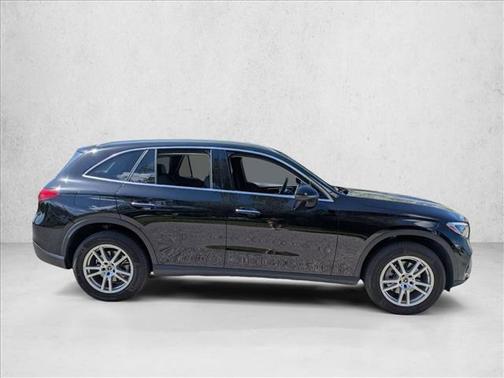 Black 2023 Mercedes-Benz GLC 300 4MATIC