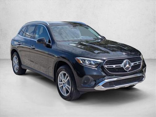 Black 2023 Mercedes-Benz GLC 300 4MATIC