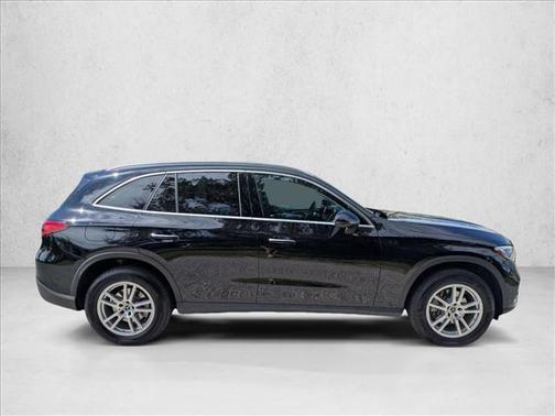 Black 2023 Mercedes-Benz GLC 300 4MATIC