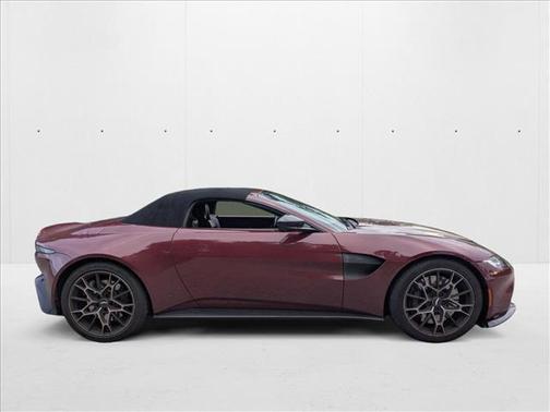 2021 Aston Martin Vantage Roadster