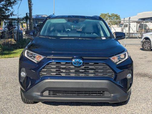2021 Toyota RAV4 Hybrid XLE Premium
