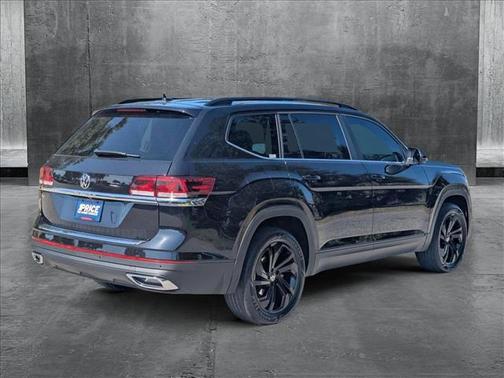 2022 Volkswagen Atlas 2.0T SE w/Technology
