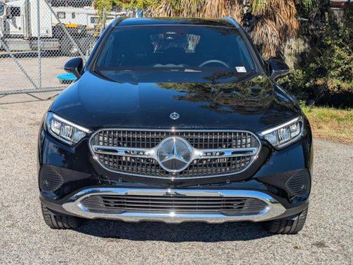 2025 Mercedes-Benz GLC 300 Base