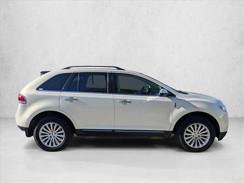 Crystal Champagne Tri-Coat 2013 Lincoln MKX Base