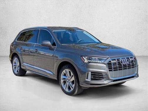 2023 Audi Q7 55 Premium