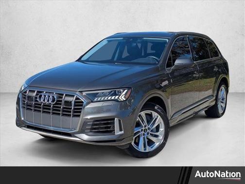 2023 Audi Q7 55 Premium