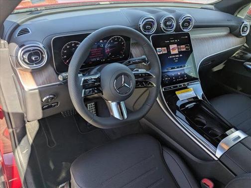 2026 Mercedes-Benz GLC 300 4MATIC