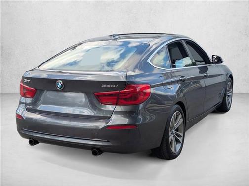 Mineral Gray Metallic 2018 BMW 340 Gran Turismo xDrive