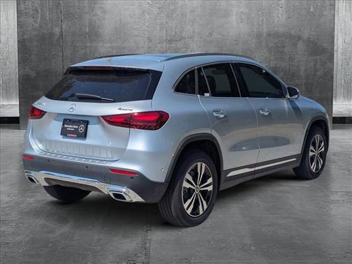 2025 Mercedes-Benz GLA 250 4MATIC