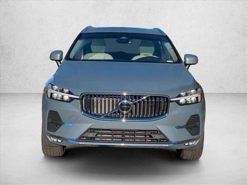 2022 Volvo XC60 B5 Inscription