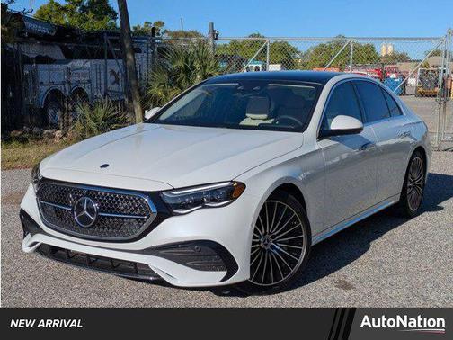 MANUFAKTUR Moonlight White Metallic 2026 Mercedes-Benz E-Class 4MATIC