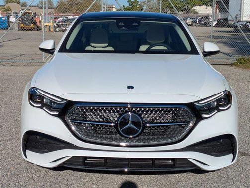 MANUFAKTUR Moonlight White Metallic 2026 Mercedes-Benz E-Class 4MATIC