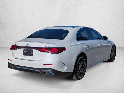 MANUFAKTUR Moonlight White Metallic 2026 Mercedes-Benz E-Class 4MATIC