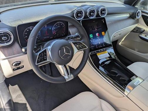 2025 Mercedes-Benz GLC 300 Base