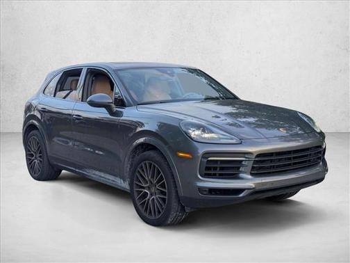 2023 Porsche Cayenne Platinum Edition